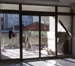 76b19984-f384-4a2c-a5ff-c91ad5747b23_original