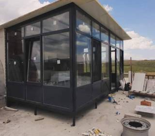 a8b25dca-c7f3-47bc-8195-b05d59a4d660_original